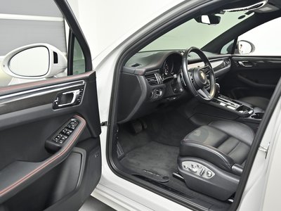 2022 Porsche MACAN — миниатюра 11
