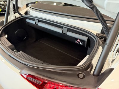 MERCEDES-BENZ SL - 10