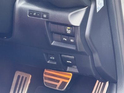 2023 Lexus RC — миниатюра 22