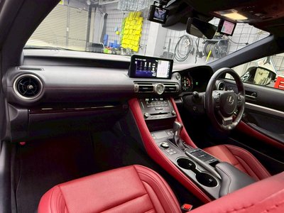 2023 Lexus RC — миниатюра 16