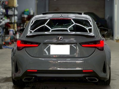 2023 Lexus RC — миниатюра 18