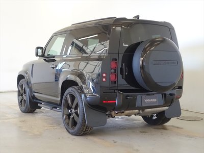 LAND ROVER DEFENDER - 4