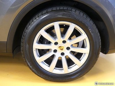 PORSCHE CAYENNE - 6