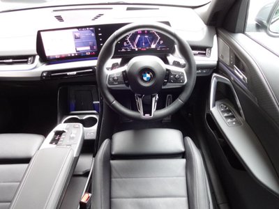 2025 BMW X2 — миниатюра 11