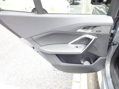2025 BMW X2 — миниатюра 25
