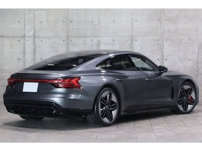 AUDI RS E-TRON GT - 2