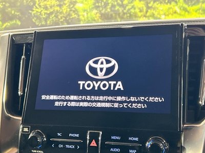 TOYOTA ALPHARD - 4