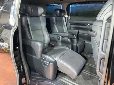 TOYOTA ALPHARD - 9