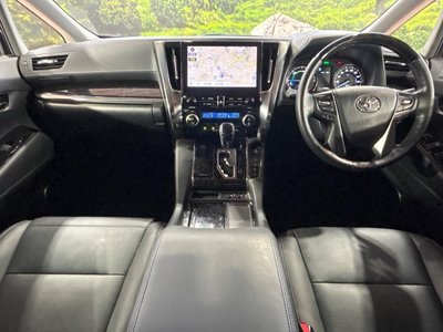 TOYOTA ALPHARD - 2