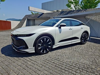 2023 Toyota CROWN CROSSOVER 照片 2