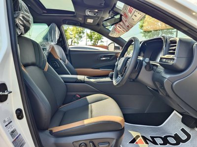 2023 Toyota CROWN CROSSOVER 照片 10