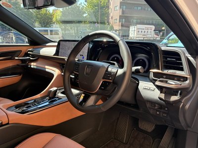 2025 Toyota CROWN SPORT 照片 3