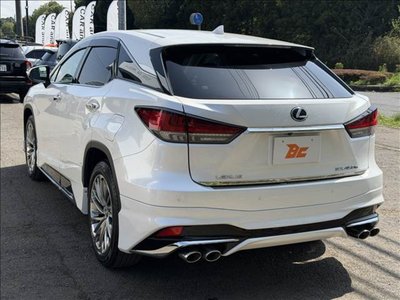 LEXUS RX - 8