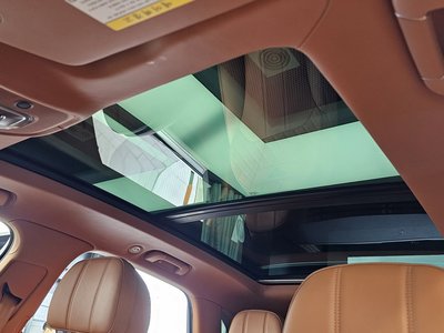 صورة مصغرة 18 لـ 2018 Bentley BENTAYGA