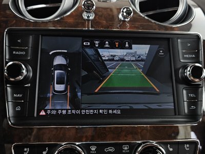 صورة مصغرة 15 لـ 2018 Bentley BENTAYGA