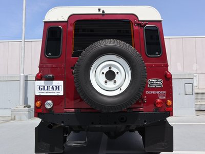LAND ROVER DEFENDER - 5