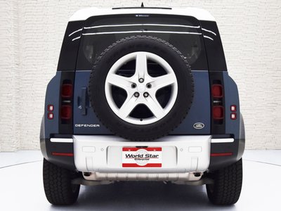 صورة 4 لـ 2023 LAND Rover DEFENDER