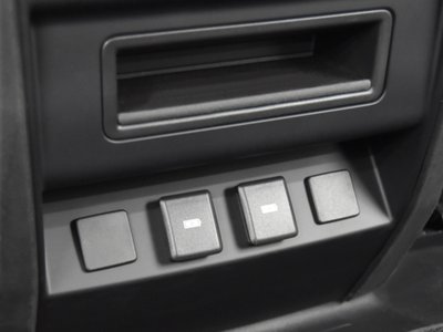 2023 LAND Rover DEFENDER thumbnail 25
