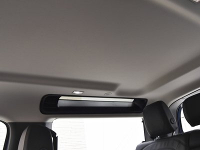 2023 LAND Rover DEFENDER thumbnail 14