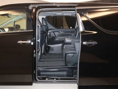 2022 Toyota ALPHARD thumbnail 23