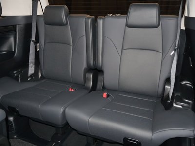 2022 Toyota ALPHARD thumbnail 22