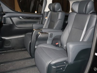 2022 Toyota ALPHARD thumbnail 21