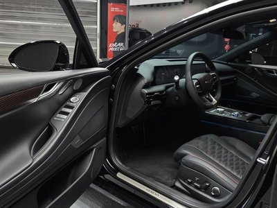 GENESIS G80 (RG3) - 10
