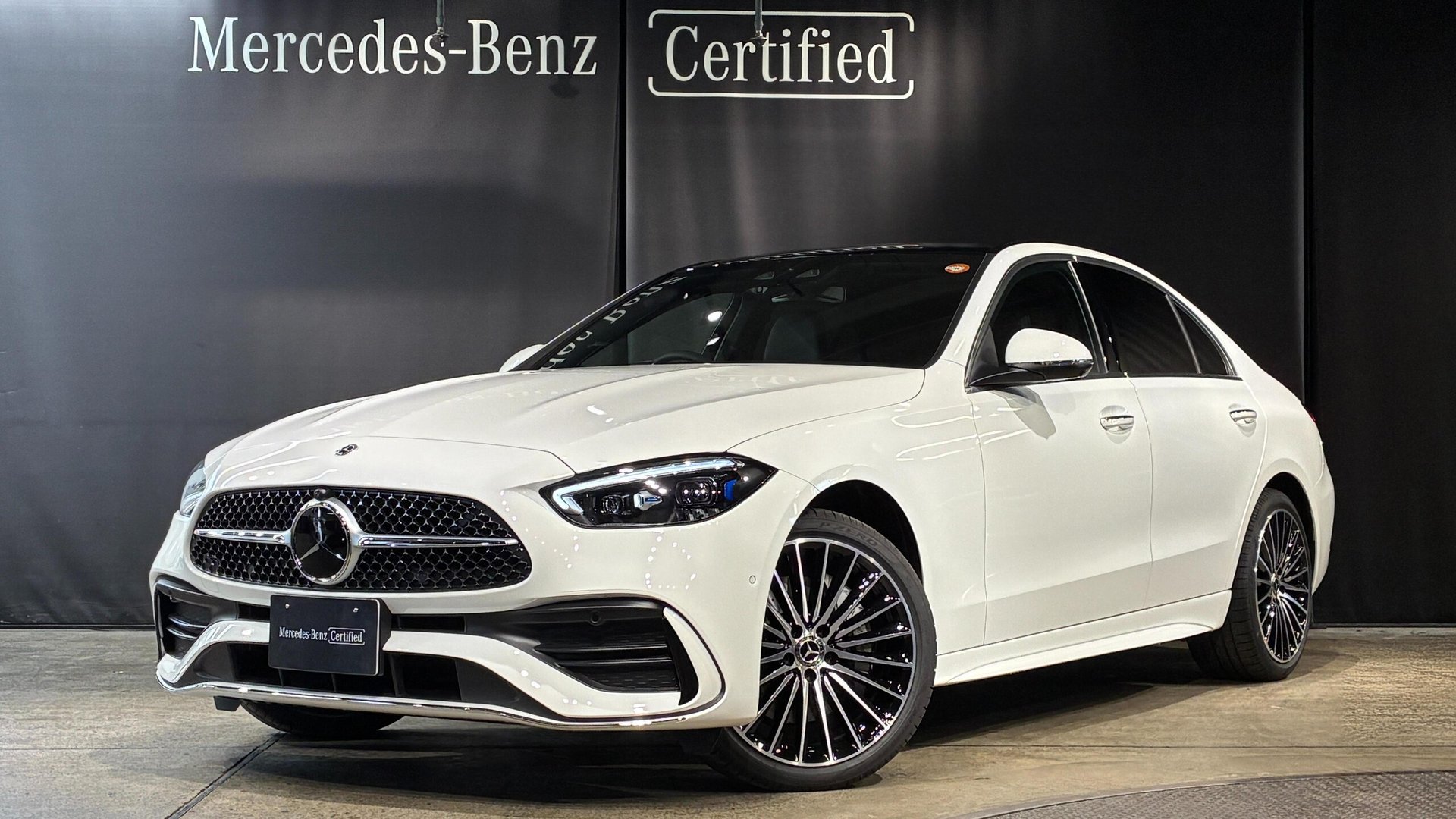 MERCEDES-BENZ C-CLASS - View 1