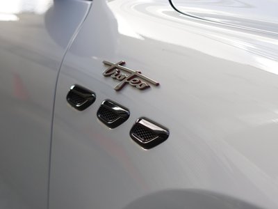 صورة 15 لـ 2024 Maserati GRECALE