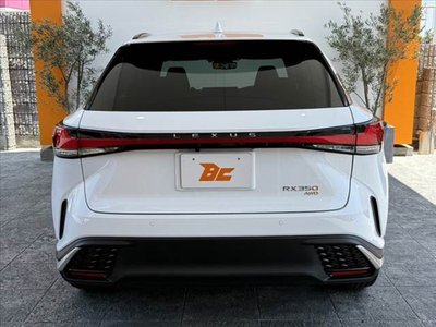 2025 Lexus RX — миниатюра 14