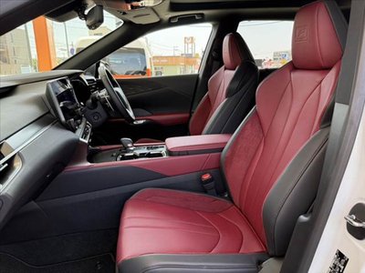 2025 Lexus RX — миниатюра 18