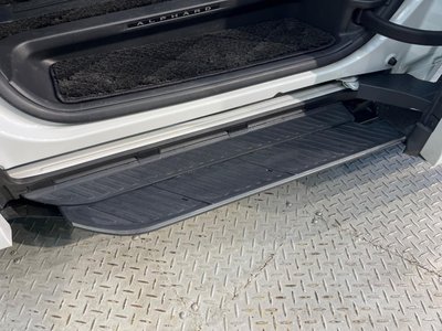 TOYOTA ALPHARD - 7