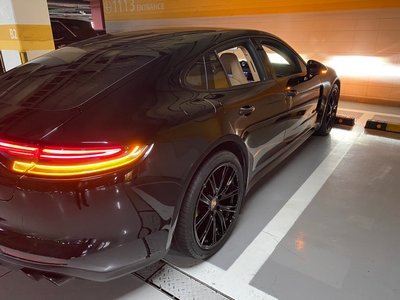 PORSCHE PANAMERA - 6