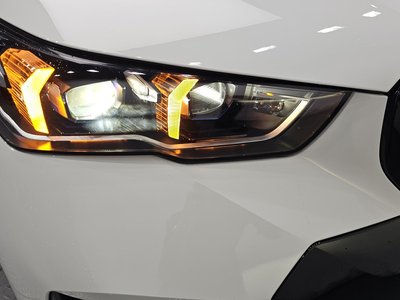 2025 BMW 5 SERIES 照片 9
