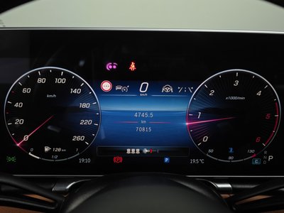 MERCEDES-BENZ S-CLASS - 8