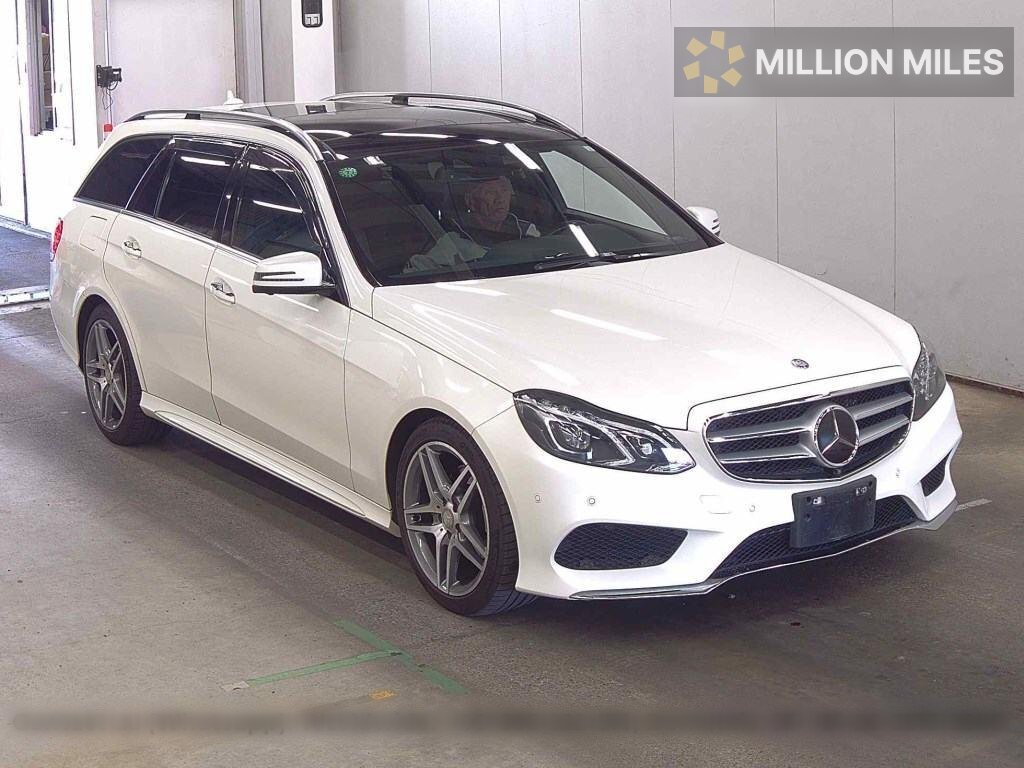 MERCEDES-BENZ E-CLASS - View 1