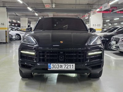 PORSCHE CAYENNE - 4