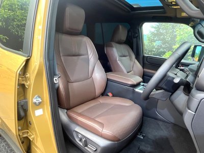 TOYOTA LAND CRUISER 250 - 8