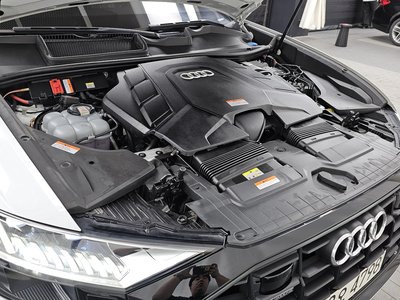 AUDI Q8 - 7