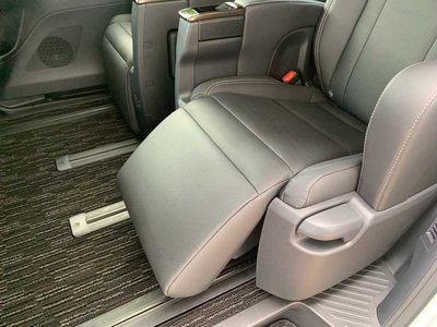 صورة مصغرة 43 لـ 2026 Toyota ALPHARD