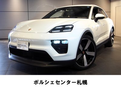 PORSCHE MACAN - 1