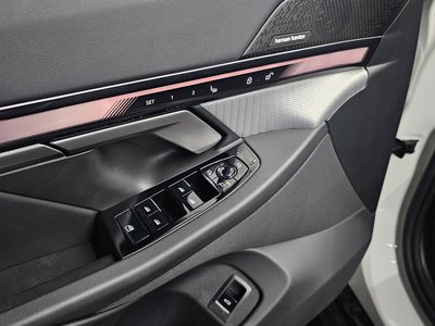 2025 BMW 5 SERIES 缩略图 27