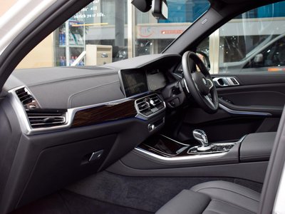 صورة مصغرة 51 لـ 2021 BMW X5