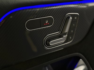 MERCEDES-BENZ GLB - 8