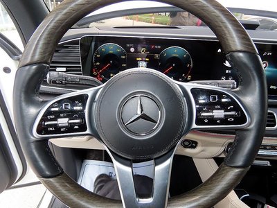 MERCEDES-BENZ GLS - 8