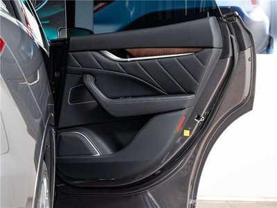 2021 Maserati LEVANTE 照片 8