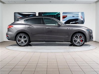 صورة مصغرة 14 لـ 2021 Maserati LEVANTE