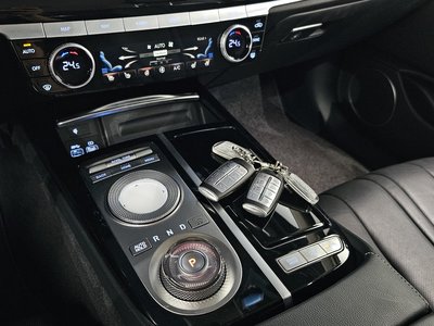 GENESIS G80 (RG3) - 9
