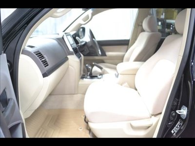صورة مصغرة 18 لـ 2018 Toyota LAND CRUISER 200