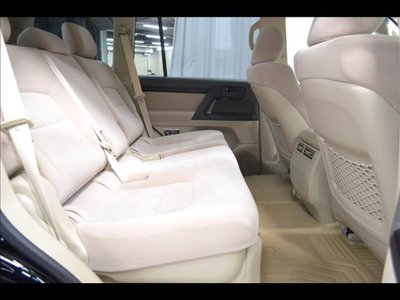 صورة مصغرة 19 لـ 2018 Toyota LAND CRUISER 200